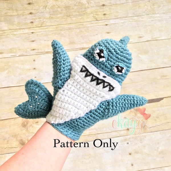 Crochet Pattern, Shark Hand Puppet