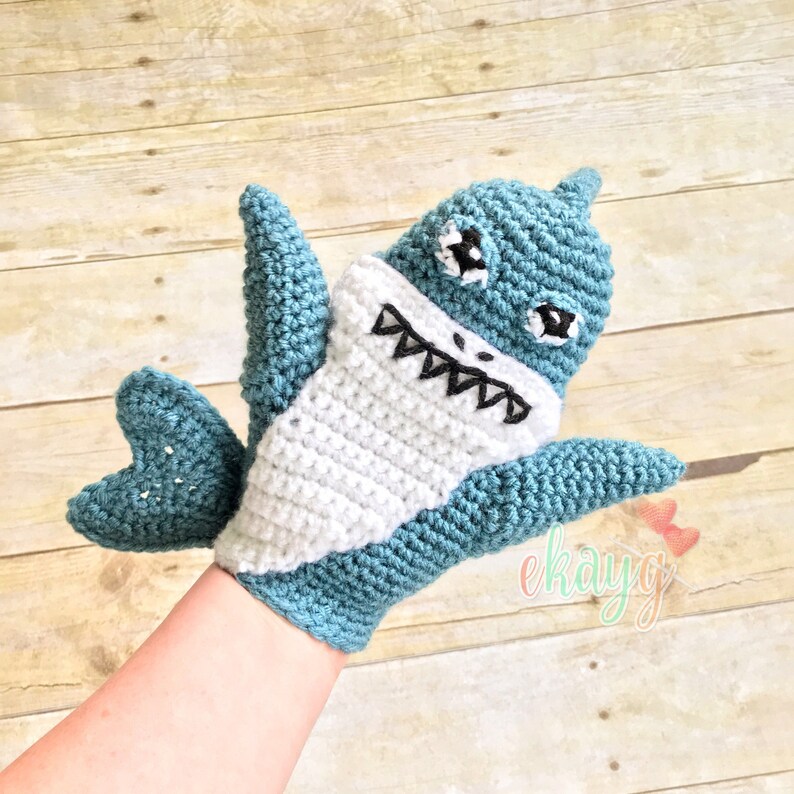 Crochet Pattern, Shark Hand Puppet image 3