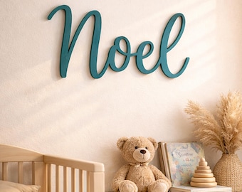 Personlig namnskylt i trä för barnrum – dörrskylt för babyrum och väggdekoration i barnrum – födelsepresent SN06