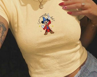 Camiseta original de bebé con el Ratón Mago, camiseta mágica de dibujos animados bordada, camiseta corta con un lindo personaje de fantasía, camiseta gráfica caprichosa.