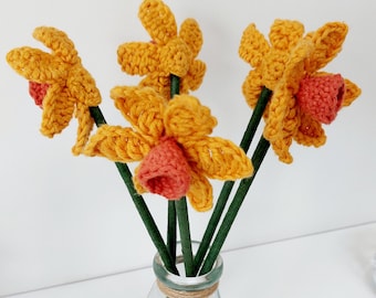 Crochet Daffodil Flower Pattern (PDF Pattern)