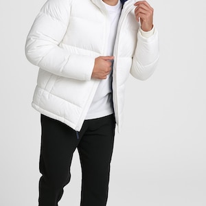 Men&#39;s Lightweight Puffer Jacket with Hood - Winter Outdoor Coat