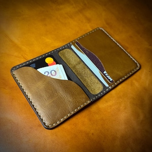 Portafoglio sottile in pelle fatto a mano – Porta carte bifold Crazy Horse, portafoglio minimalista per uomo