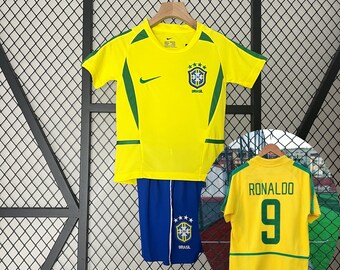 Kids Retro Brazil Ronaldo 9 World Cup 2002 Retro Football Jersey Full Set