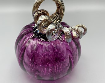 Blown Glass Pumpkin: Amethyst Purple with Iridescent Gold Optic Curly Stem