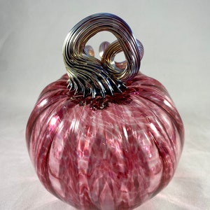 Pink Gold Ruby Speckled Blown Glass Pumpkin with Red Lustre Iridescent Optic Curly  Stem