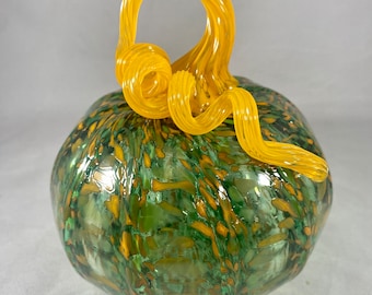 Forest Green and Corn Yellow Speckled Blown Glass Pumpkin With Bright Yellow Curly Stem