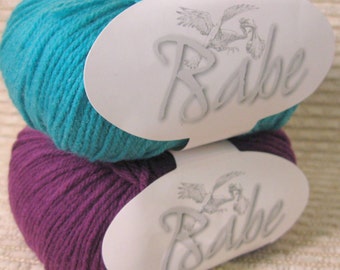 Grape Crush Primadonna 55518 Purples Blue Fine Self-Striping Wool Acry Yarn 100g