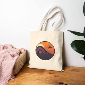 Sunset Wave Canvas Tote Bag: Retro Ocean Beach Design