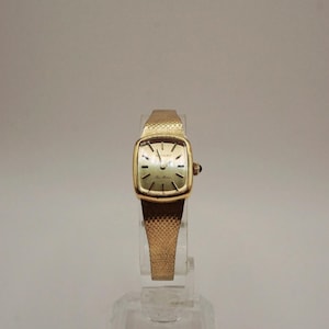 Vintage Gold-Plated Rotary Women’s Wristwatch – Elegant Classic Dress Watch