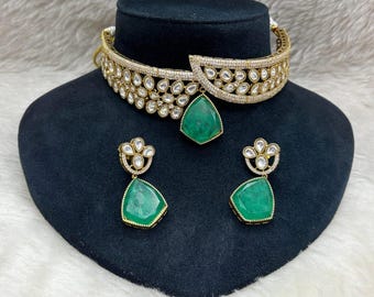 Set di collane girocollo Kundan fatte a mano, gioielli da sposa indiani, collane da sposa, gioielli in stile Bollywood
