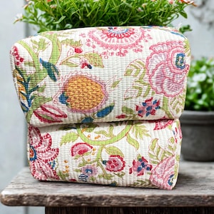 Floral Block Print Cosmetic Bags, Cotton Quilted Toiletry Set of 2