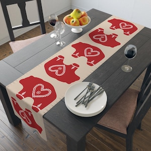 Table Runner - Scandinavian Folk Art Bear