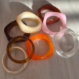 Brazalete grueso de acrílico: brazalete de resina terrosa - Estilo años 70