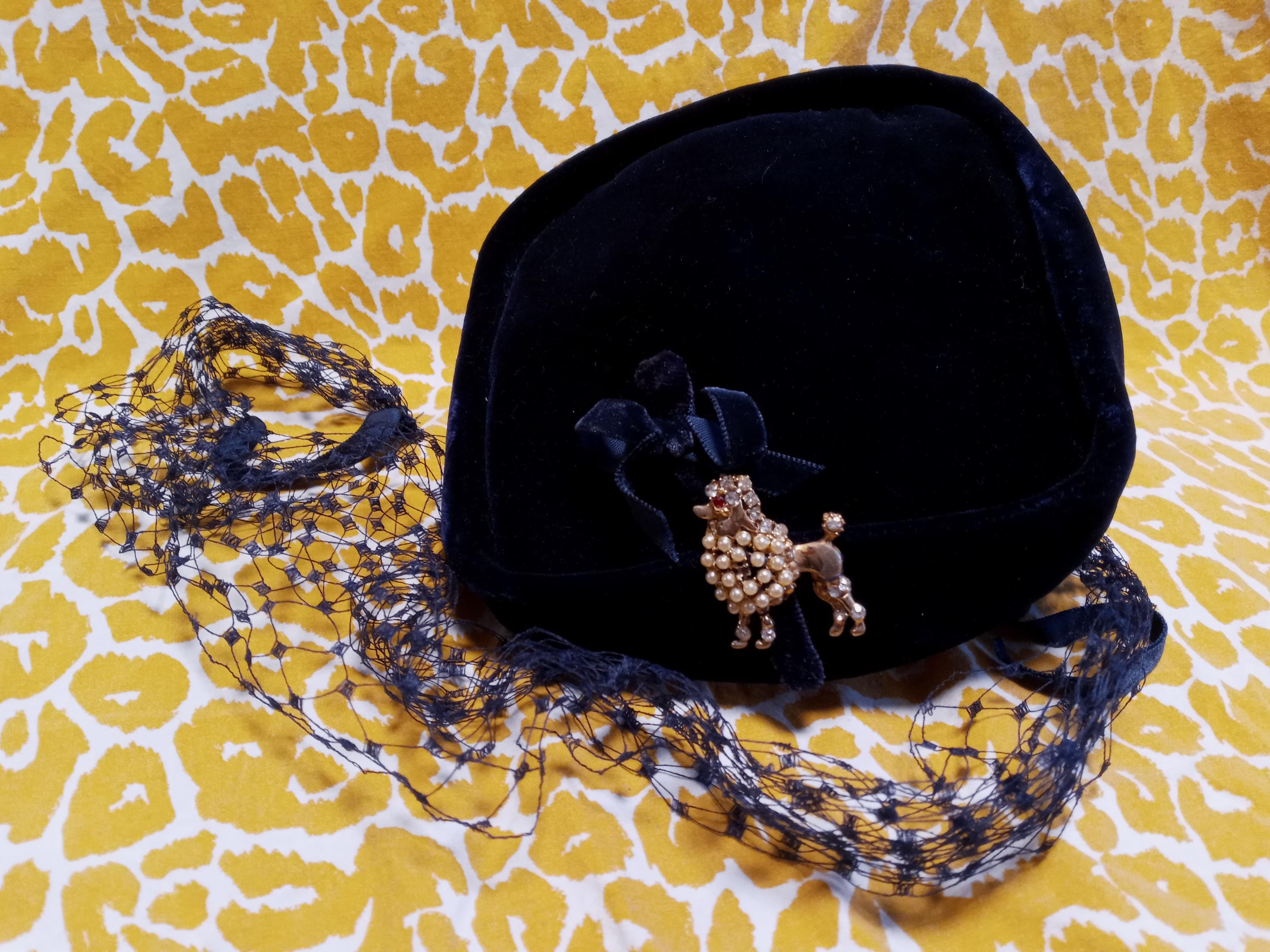 Roberta Bernays Hat - Etsy Canada