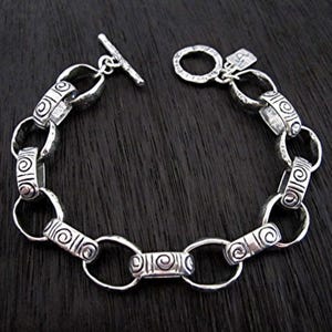 Artisan Spiral Design Sterling Silver Chunky Link Bracelet (7 3/4 inches) - IN STOCK (N)