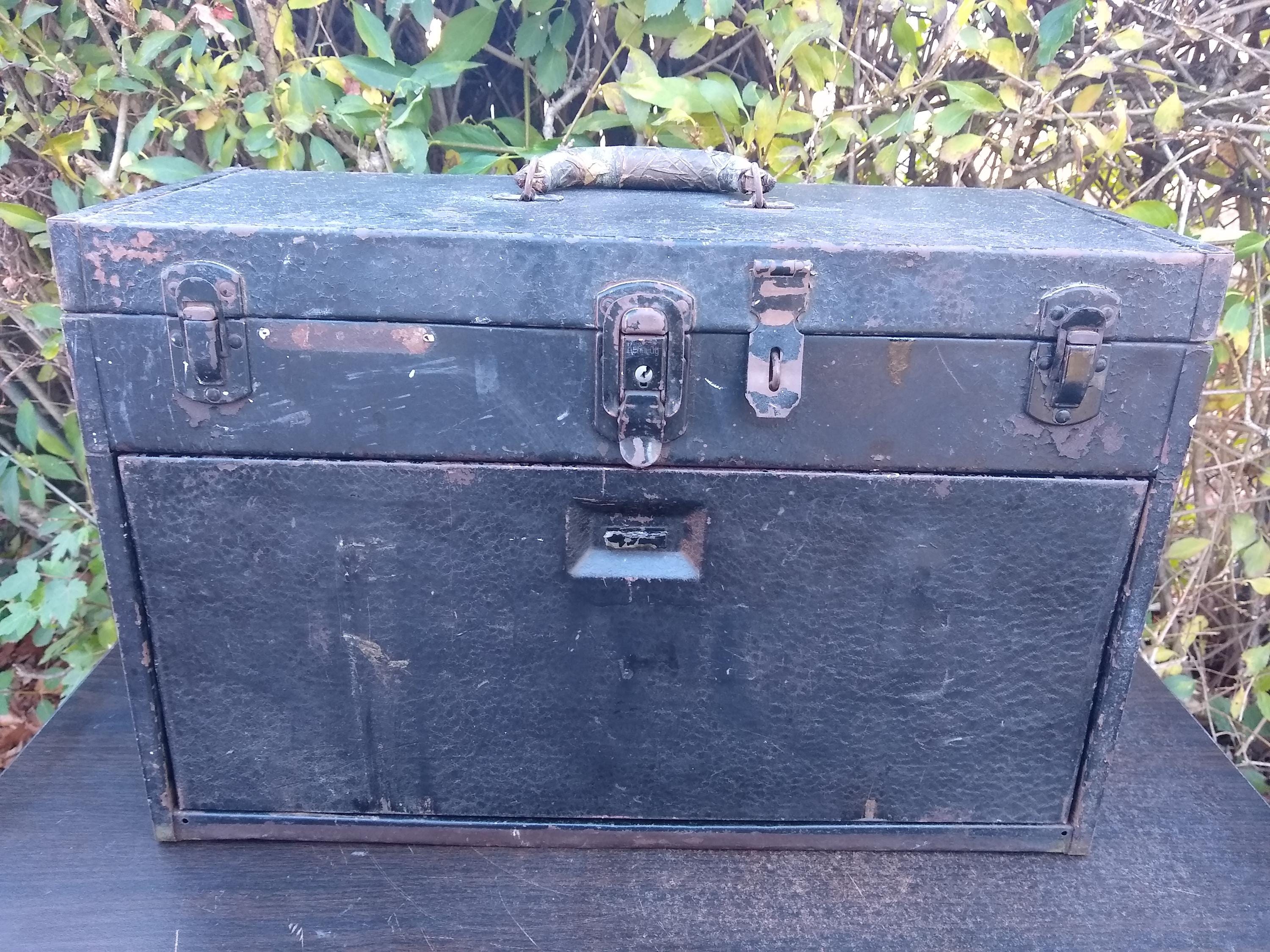 WW2 Era Kennedy Machinists Tool Box With Green Vinyl Pleatherette