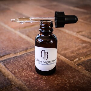 Shaving Days Argan Beard Oil 1 oz Bottle image 2