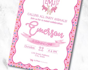 Invitación Fiesta única del primer cumpleaños de la muchacha del monograma de la galleta del animal helado