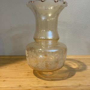 Vintage Glass Ruffle Hurricane Chimney Globe Lamp Shade 1 3/4” Fitter 8 1/2&quot; tall