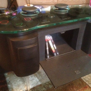 Handmade, Game controller table image 2