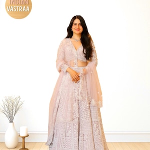 Lehenga Choli rosa pastello per matrimonio, lehengas di stilisti sud asiatici, abito da damigella d'onore su misura, set di lengha, abbigliamento da invitata al matrimonio
