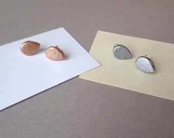 Dew - One Pair Rose Gold Studs or Silver Post Tear Drop Geometric Earrings; Tiny Clay Geo Teardrop Jewelry Gift (Ohrstecker) by InfinEight