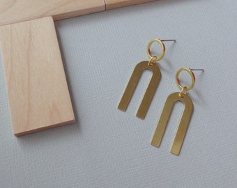 Rune - Modernist Brass Earrings; Circle U Geometric Drop Studs; Arch and Circular Arc Geo Post Earring (Boucles en Laiton) by InfinEight