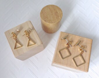 Utee - One Pair Triangle or Square Ear Jacket Earrings; Gold Brass Geometric Double Front Back Studs (Boucles Carré Laiton) by InfinEight