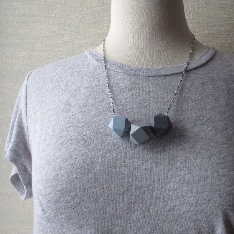 Quindecim Wood Block Geometric Necklace Silver and Blue, Grey Ombré Polyhedron Collana Geometrica / Collier Gris en Bois by InfinEight image 3