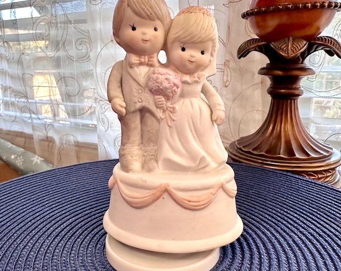 Featured listing image: Vintage Husband and Wife Music Box