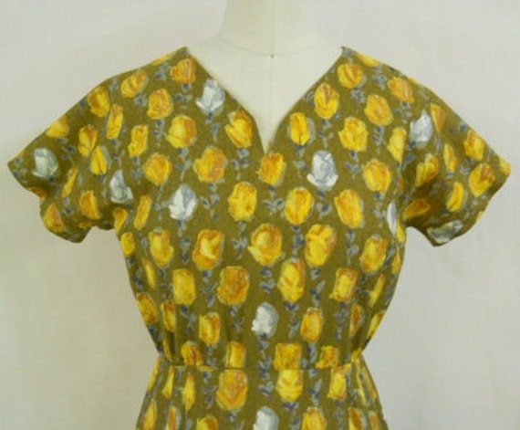 Vintage Late 40's "Yellow Roses" Dress