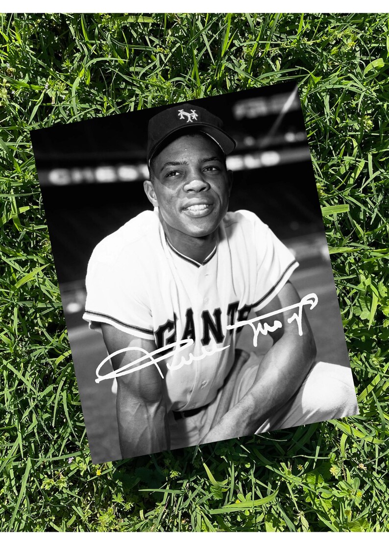 Autographing Chest Willie Mays San Francisco Baseball Photo – Say Hey Kid W/ Reprint ...