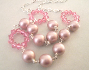 Dusty pink pearl necklace, pink crystal bead circles necklace, Silver plated chain, wire wrapped links, pink pearl jewelry