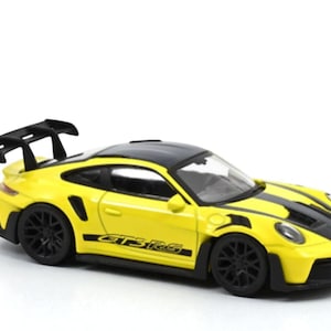 1:43 2022 Porsche 992 GT3 RS Diecast Model Car | Yellow & Black Miniature Supercar