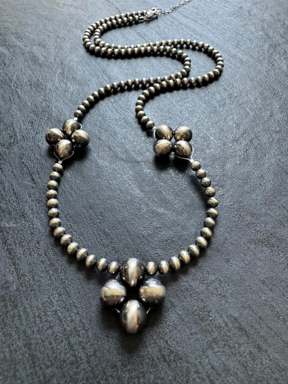 Navajo Pearl Style Necklace Sterling Silver Bead 4 Mm / 8 Mm