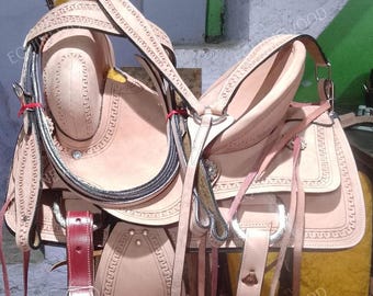Hand Tooled Cowhide Leather Roping Saddle 10-18" – Free Tack Set
