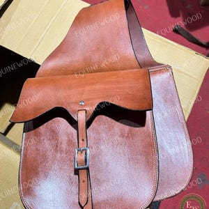 Western Saddle Bag 10x10 Inch | Durable Leather & Canvas, Trail Riding Gear, Horse Tack Storage Pouch