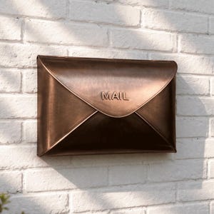 Modern Wall Mounted Mailbox, Large Capacity Metal Mailbox, Minimalist Rust-Resistant Outdoor Envelope Post Box