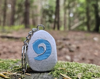 Leuchtender Ruhestein Schlüsselanhänger | World of Warcraft inspiriert Rucksack Anhänger/Schlüsselanhänger
