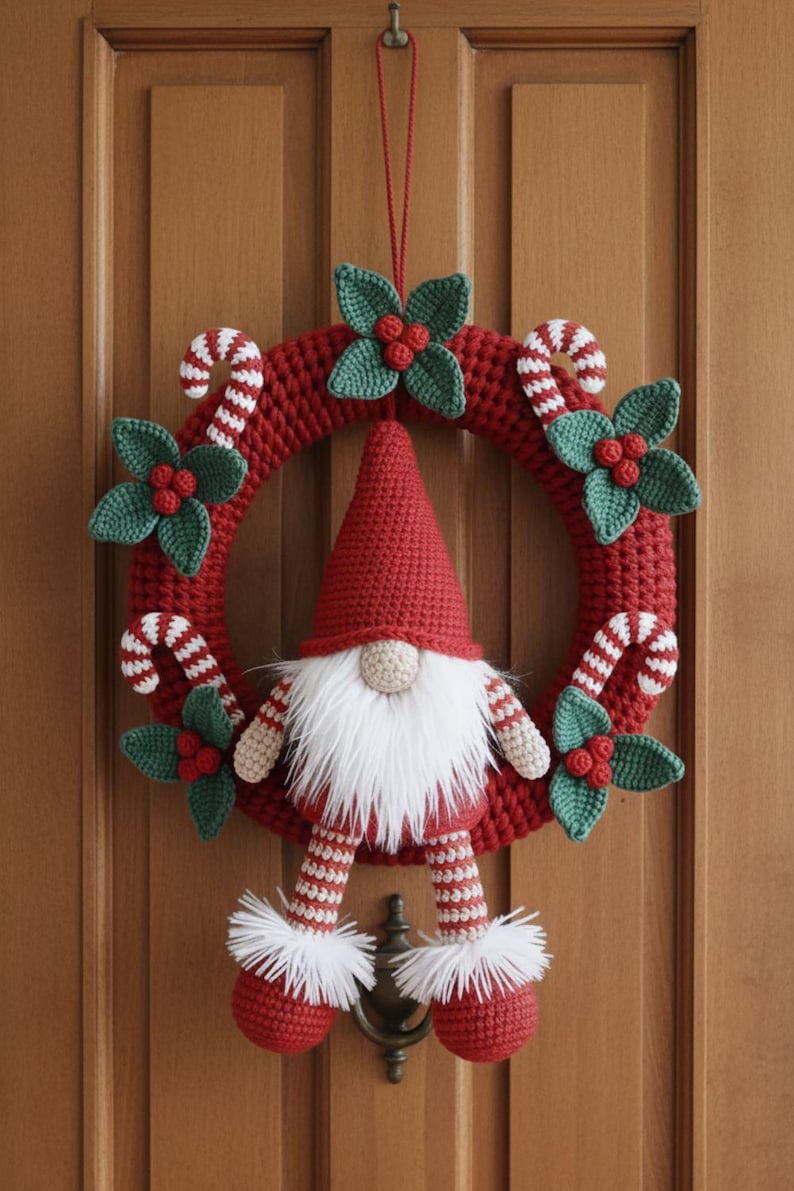 Virkmönster för Amigurumi-julgnomkrans: Nybörjarhandledning (PDF-nedladdning) bild 1