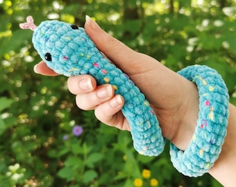 Crochet Snake Pattern: Beginner-Friendly Amigurumi Plush Toy (PDF Download)