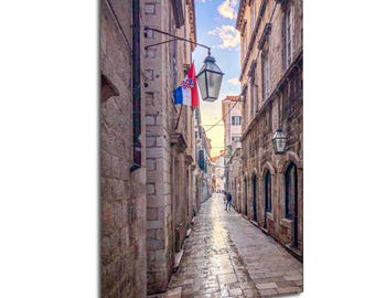 Dubrovnik Alleyway Print: Croatian Flag, Old Town Architecture