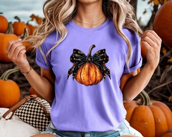 Halloween Pumpkin Shirt with Bow, Coquette Bow Tee, Black Bow Pumpkin Shirt,  Cute Autumn Shirt for Women, Spooky Season Tee, Cute Fall Tee