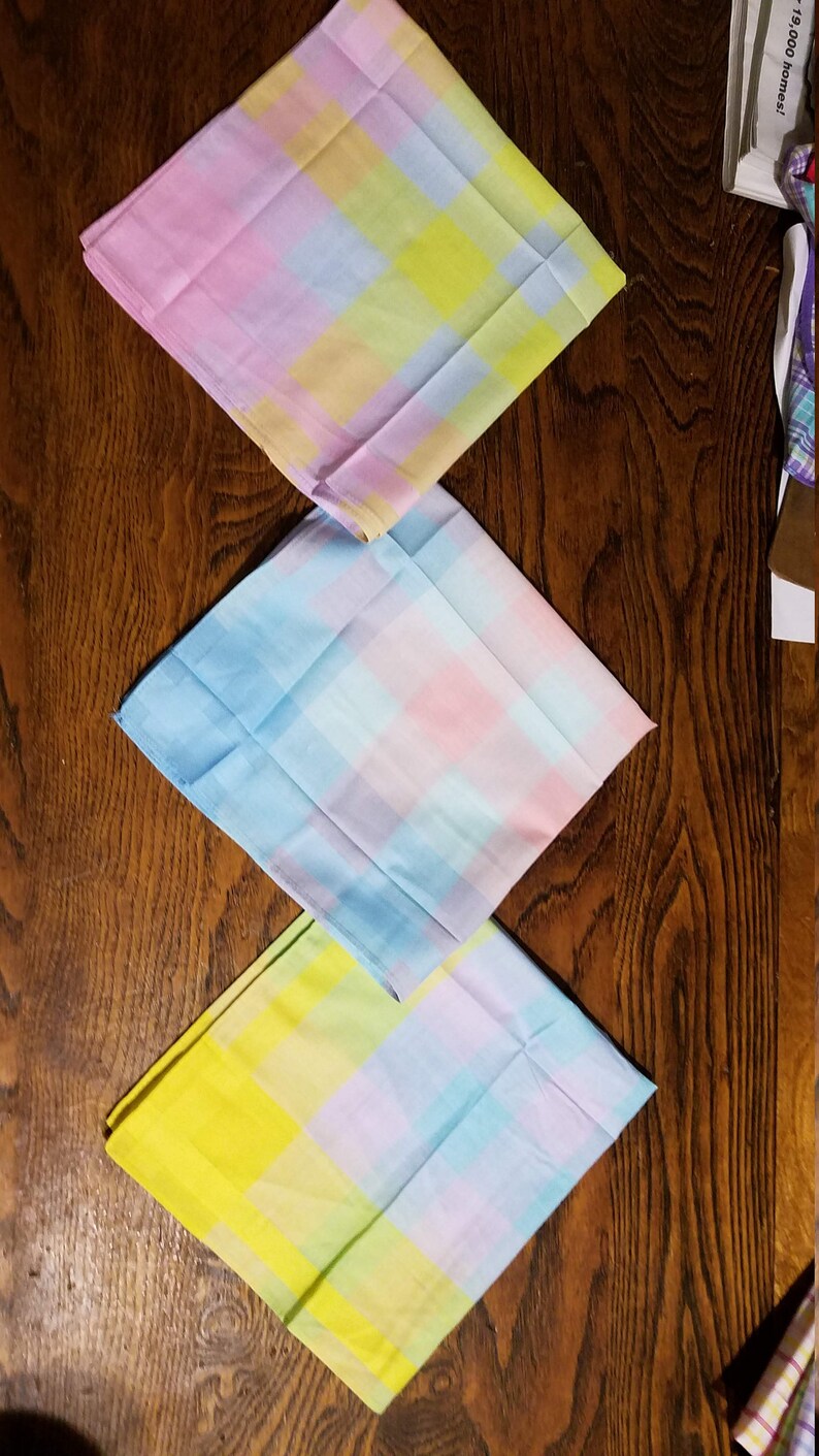 Handkerchief women/'s lot new vintage style Floral handkerchiefs; LARGE CHECKS cotton handkerchiefs 16