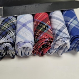 Men&#39;s handkerchiefs set in gift box; multi-color plaids