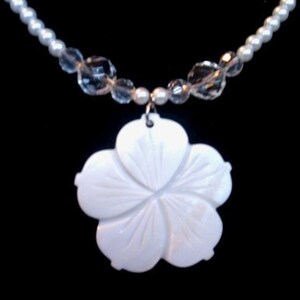 Bellissimo set pendente floreale ibisco