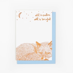 Carte de Noël typographique ALL IS CALM, renard endormi, vacances tranquilles, papeterie d'hiver, voeux fait main, bestiole des bois, Appalaches