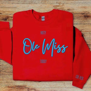 Sweater Ole Miss Puff Script, Gameday Spirit Wear, basketbalhonkbal ronde hals