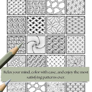 Pu&ograve; includere: Una collezione di intricati motivi in bianco e nero, ciascuno all'interno di una cornice quadrata, progettati per essere colorati. Una matita verde &egrave; parzialmente visibile. Il testo recita: "Rilassa la mente, colora con facilit&agrave; e goditi i modelli pi&ugrave; soddisfacenti di sempre."